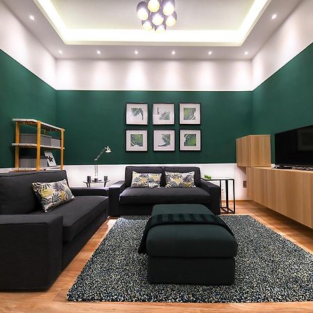 D.Five Downtown Forest Apartment Budapeste Exterior foto